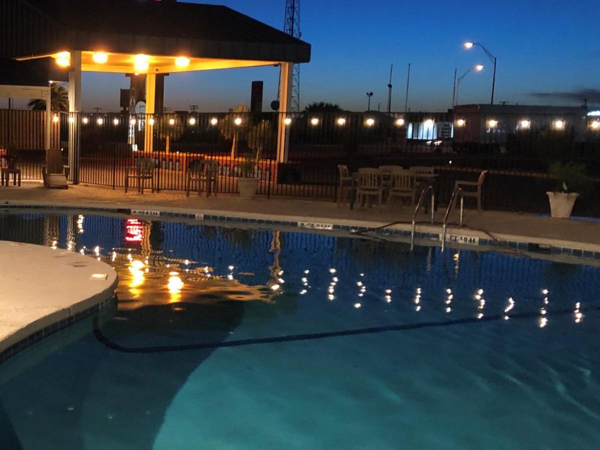 The Classic Desert Aire Hotel Alamogordo Exterior photo