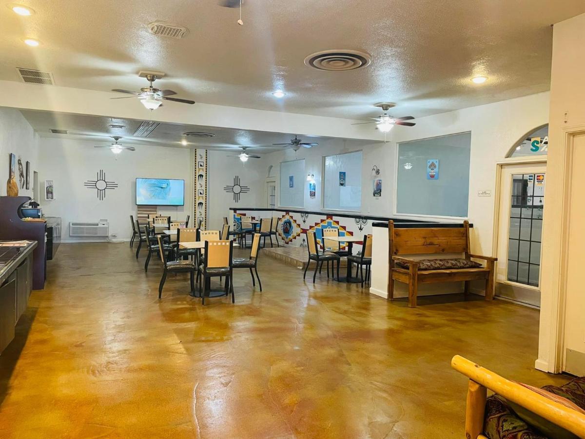 The Classic Desert Aire Hotel Alamogordo Exterior photo